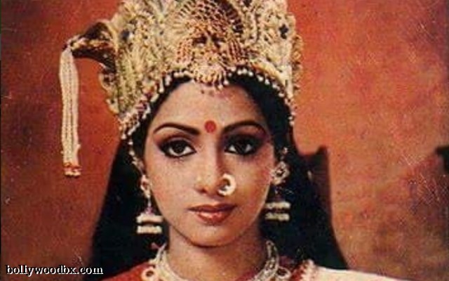 Jaag Utha Insan - Movie Stills - Bollywood Movies