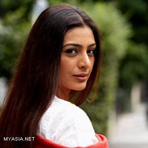 Cheeni Kum - Movie Stills - Bollywood Movies